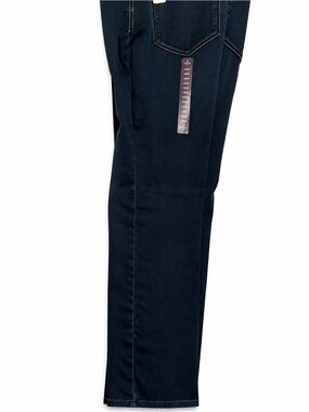 NWT NYDJ  Slim Straight Dark Navy Jeans, size 16w